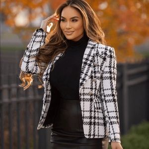 BOUTIQUE COLLECTION. NWT Ophelia Wool Blazer.